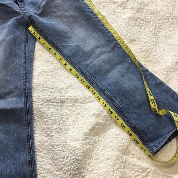 EUC Club Monaco cropped jeans - Picture 7 of 7